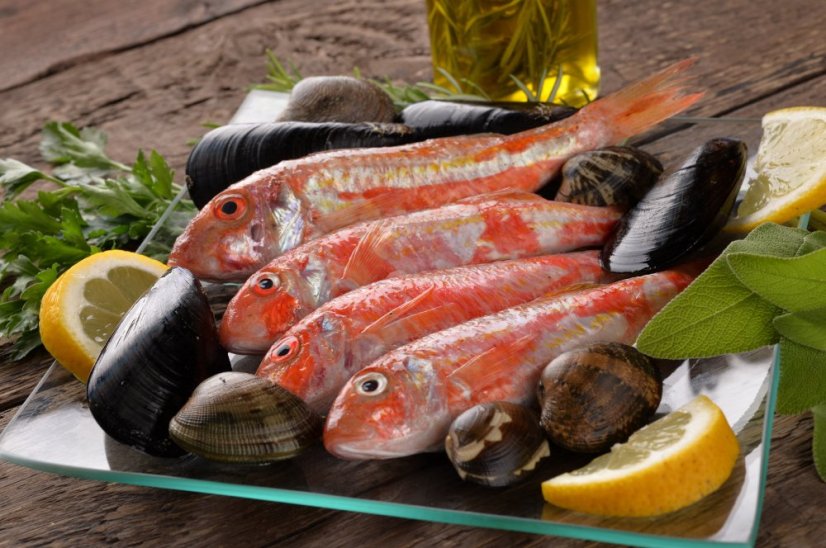 Red mullet 150-300g - Do you want to gut the fish?: yes, Do you want to remove the scales?: yes