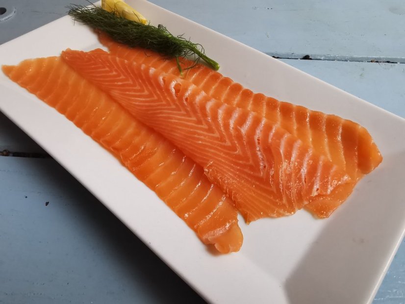 Smoked Atlantic salmon with cold smoke long sliced