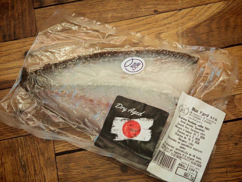 Dry Aged Turbot fillet with skin (aged for at least 10 days)