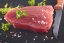 Stařený tuňák filet Super Sashimi AAA Grade (minimálně 8 dní stařený)