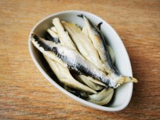 Anchovies fillets in sunflower oil