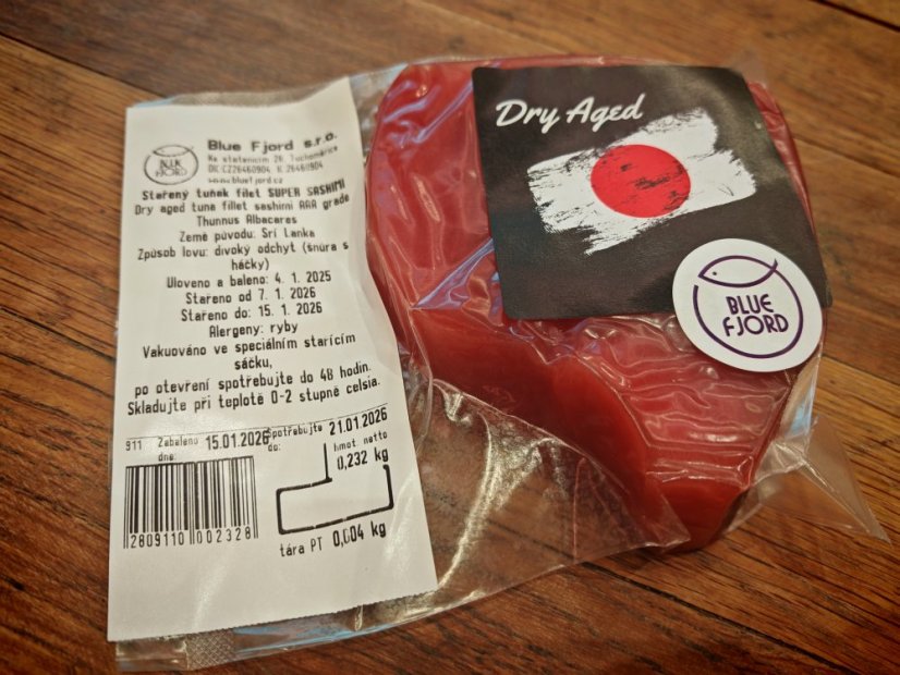 Stařený tuňák filet Super Sashimi AAA Grade (minimálně 8 dní stařený)