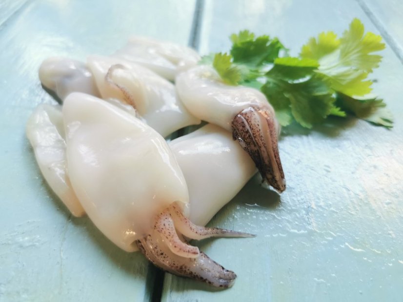 Kalamáry indické malé  20-40ks/kg čištěné 800g mražené
