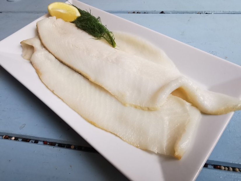 Smoked Atlantic halibut with cold smoke long sliced