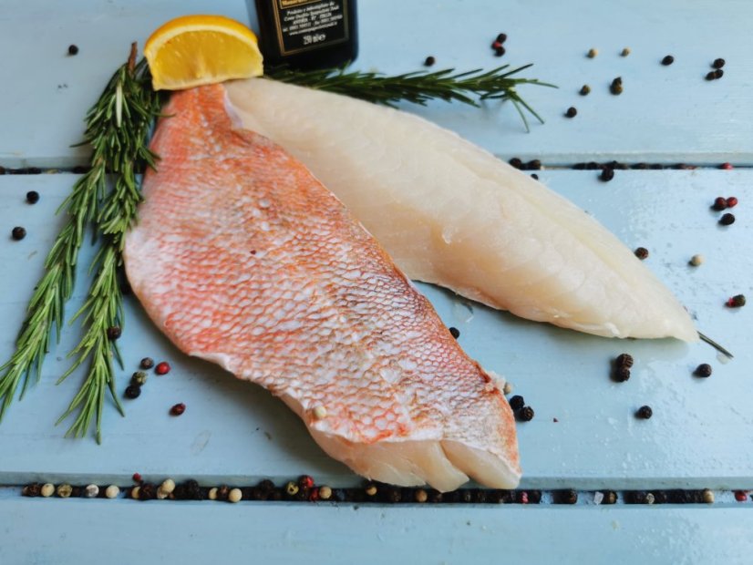 Redfish fillet with skin
