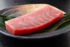 Yellowfin Tuna filet SAKU Sashimi (frozen)