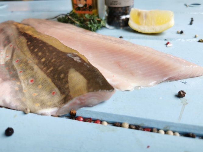 Арктический голец филе 150-200g - Желаете снять кожу с рыбы?: да, Хотите рыбу в вакуумной упаковке?: да