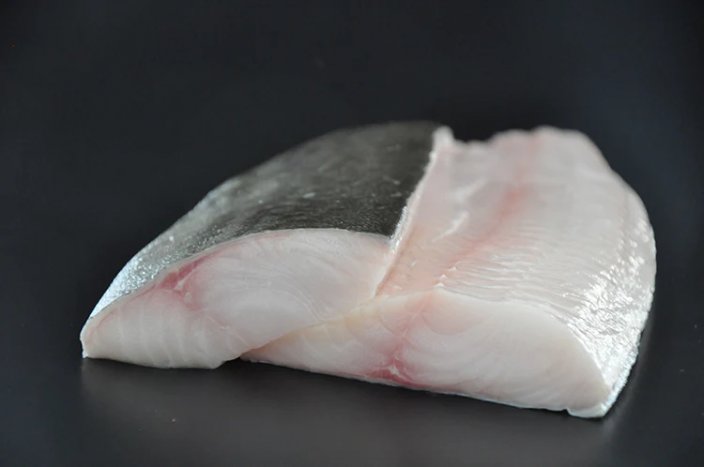 Chmurnatka tmavá (Black Cod) filet s kůží 400-600g - Přejete si rybu stáhnout z kůže?: ne, Přejete si rybu zavakuovat?: ne