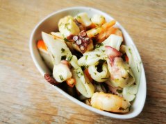 Marseille seafood salad