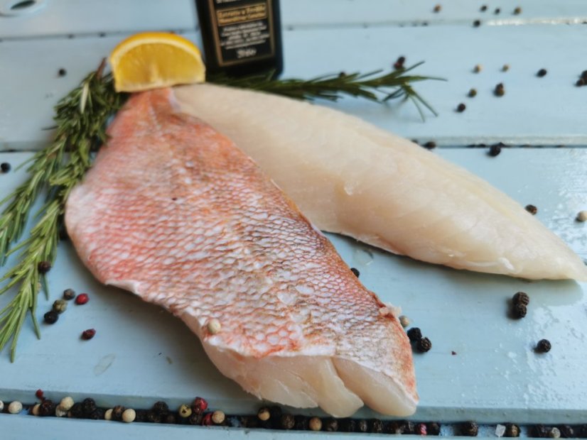 Redfish fillet with skin